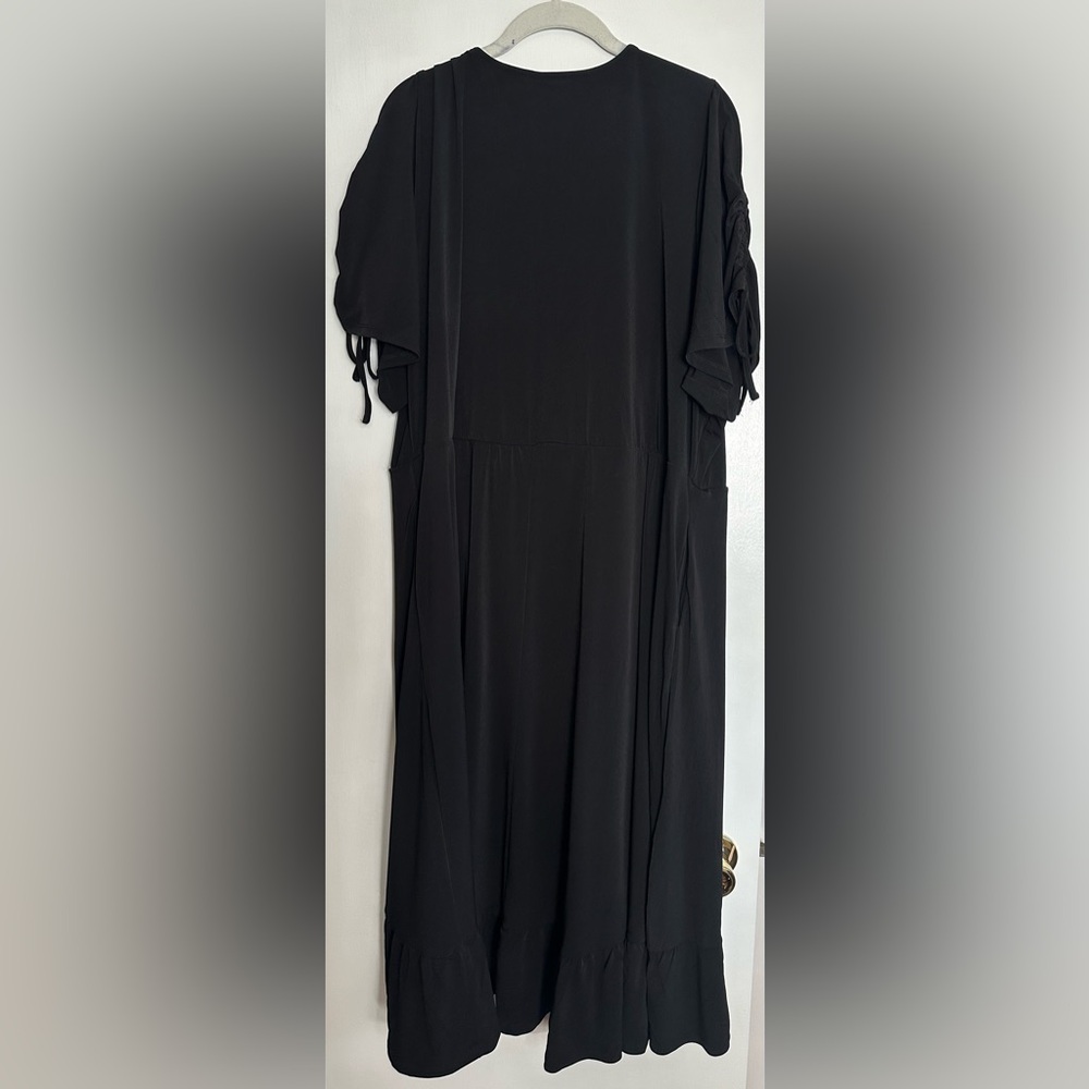 Torrid Black Maxi Dress 4X Faux Wrap Wedding Guest Date Night - Picture 2 of 6
